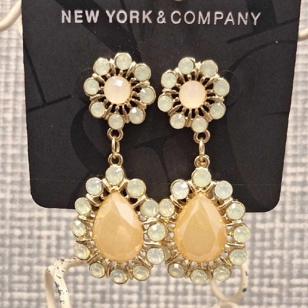 Gold and Cream Floral Teardrop Earrings